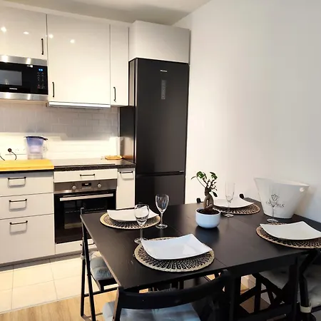 Bright Spacious Near Paris Metro 4 Apartamento Bagneux (Hauts-de-Seine)