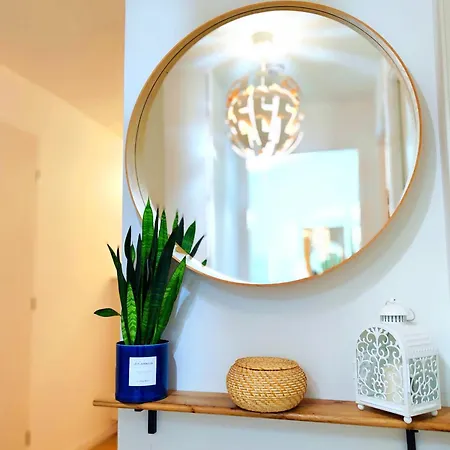 Bright Spacious Near Paris Metro 4 Apartament Bagneux (Hauts-de-Seine)