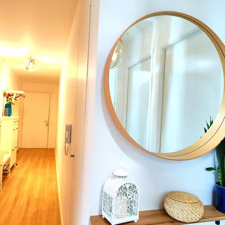 アパート Bright Spacious Near Paris Metro 4