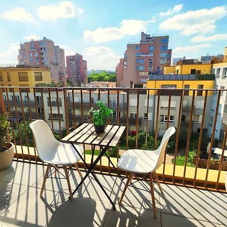 Bright Spacious Near Paris Metro 4 Bagneux (Hauts-de-Seine)